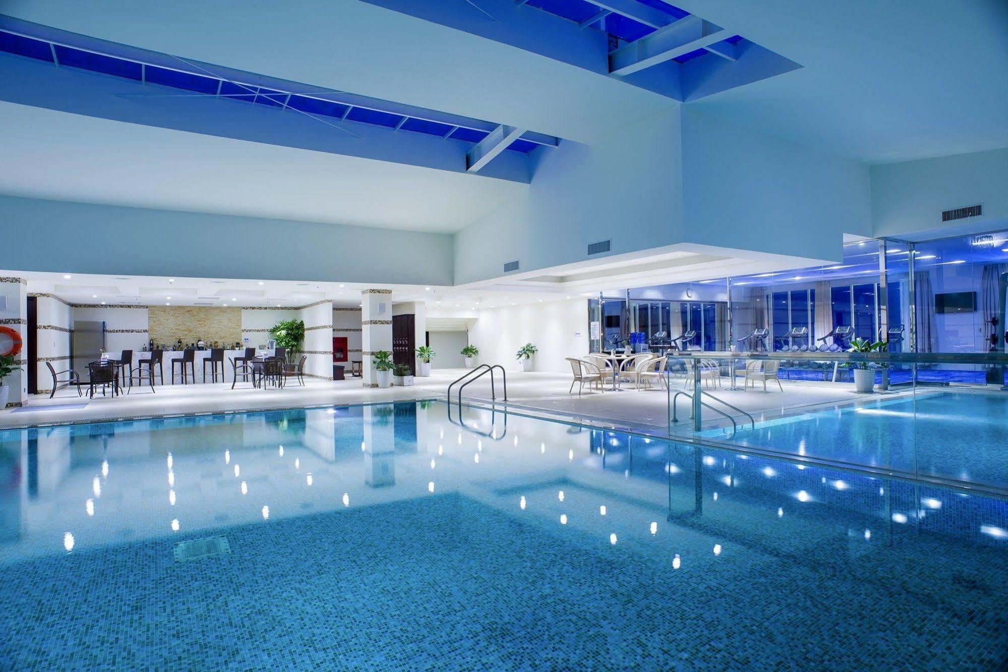 Royal Halong Hotel Hạ Long